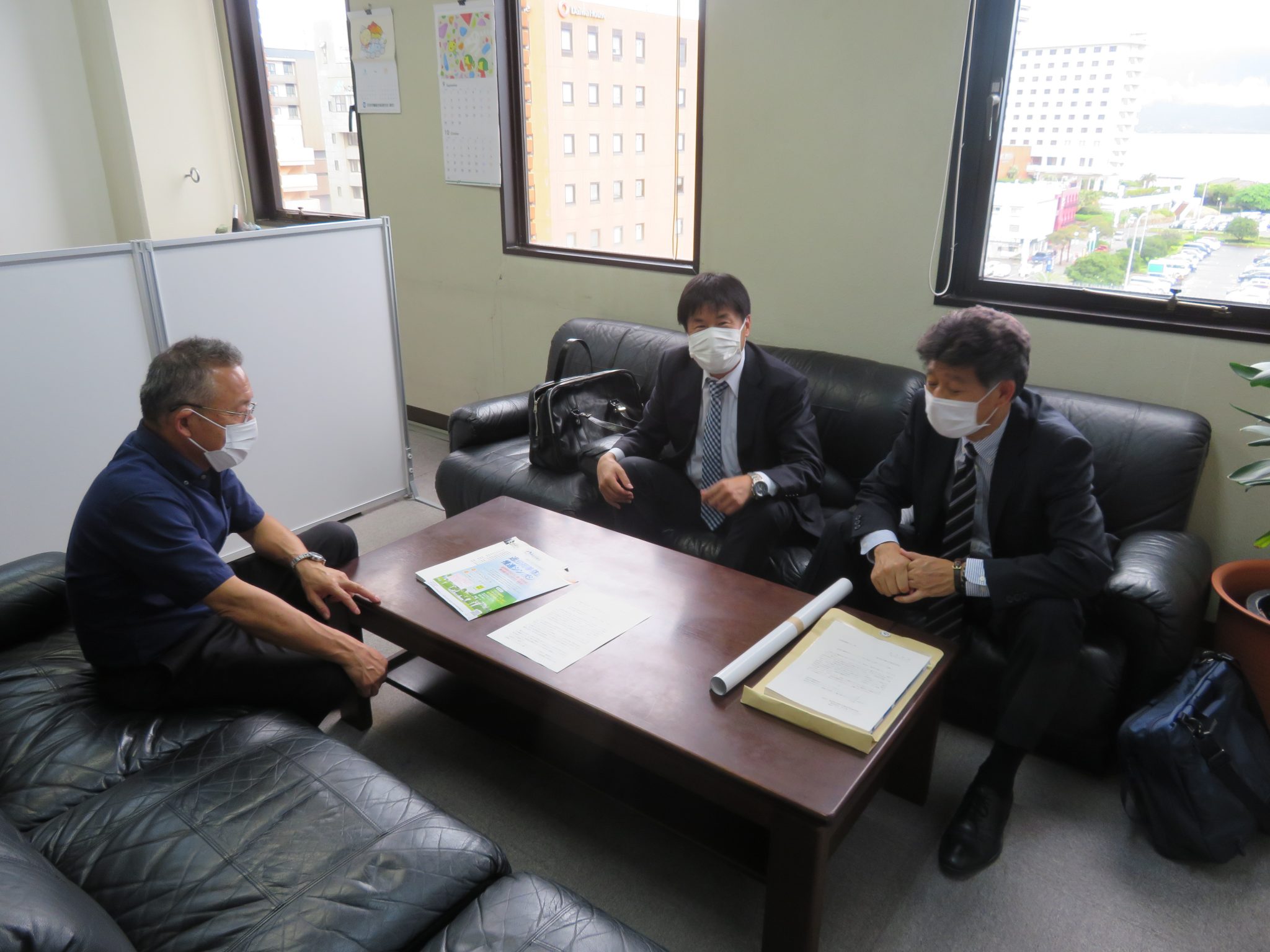 長時間労働削減に関する要請（厚生労働省 鹿児島労働局） 連合鹿児島 働く毎日を、幸せに。